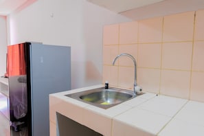 Room | Bathroom sink