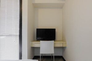 Room amenity - Best Price Studio Apartment at 19 Avenue (Tangerang)