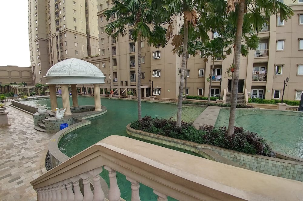 Luxurious and Convenient 2BR 19 Avenue Apartment