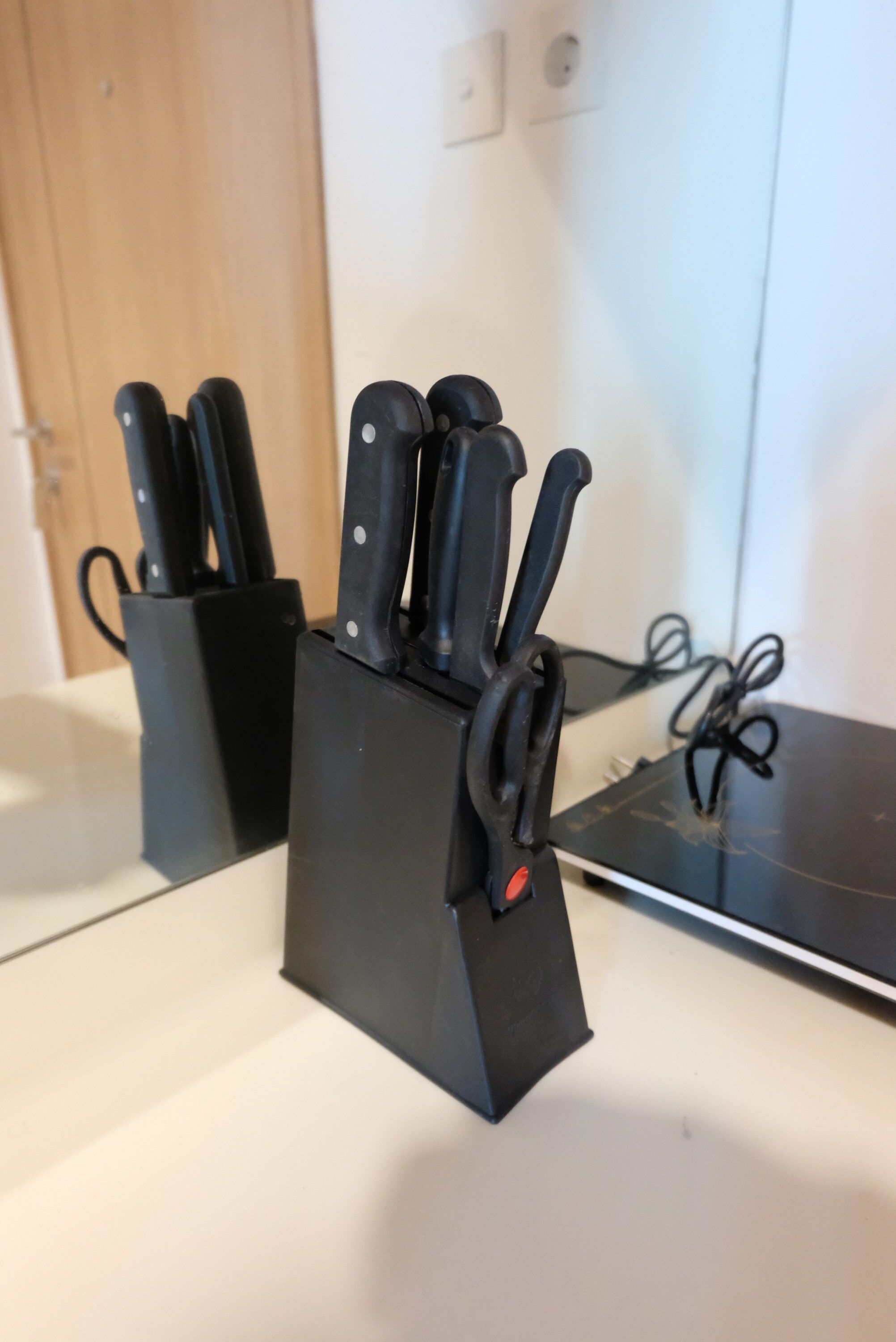 Room | Bathroom amenities | Shower, towels