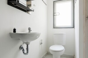 客房 | 卫生间洗手盆