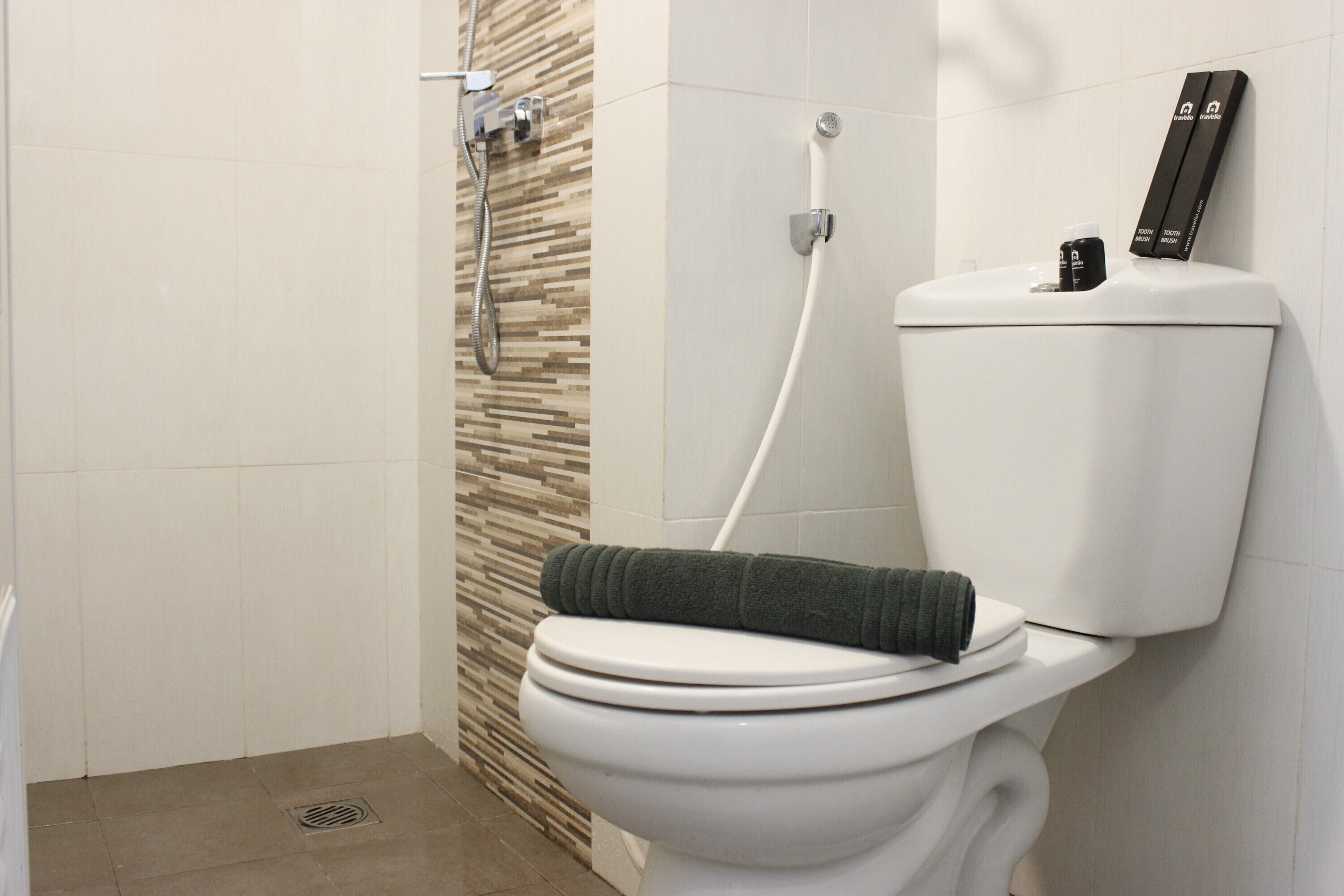 Zimmer | Badezimmer | Dusche, Handtücher