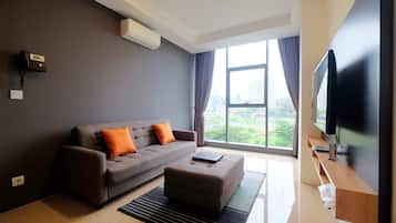 Room | 2 bedrooms, iron/ironing board, free WiFi, bed sheets