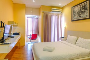 Kamer | Een bureau, gratis wifi, beddengoed