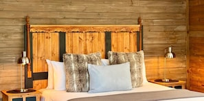 1 bedroom, premium bedding, individually decorated