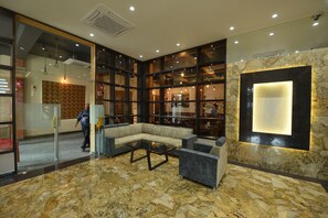 Khu tiếp khách ở sảnh