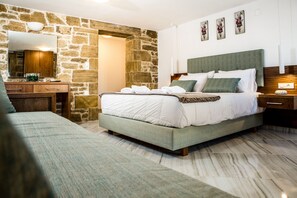 Family Duplex, 1 Bedroom | In-room safe, blackout curtains, soundproofing, iron/ironing board - Agarathos Homes (Kissamos)