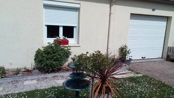 Enceinte de lâhĂ©bergement