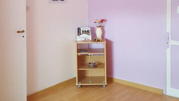 1 chambre, Wi-Fi gratuit, draps fournis