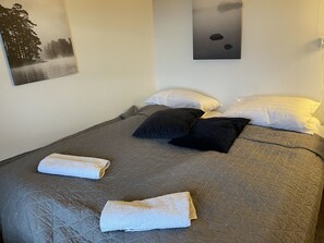 3 habitaciones, cunas gratuitas, wifi gratis y ropa de cama 