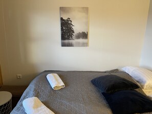 Cabin, 3 Bedrooms | 3 bedrooms, free cribs/infant beds, free WiFi, bed sheets - Fögruvallakot Cabin (Rangárþing ytra)