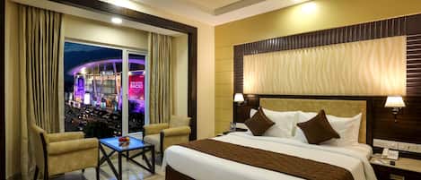 Deluxe Double Room | Premium bedding, down duvets, minibar, in-room safe