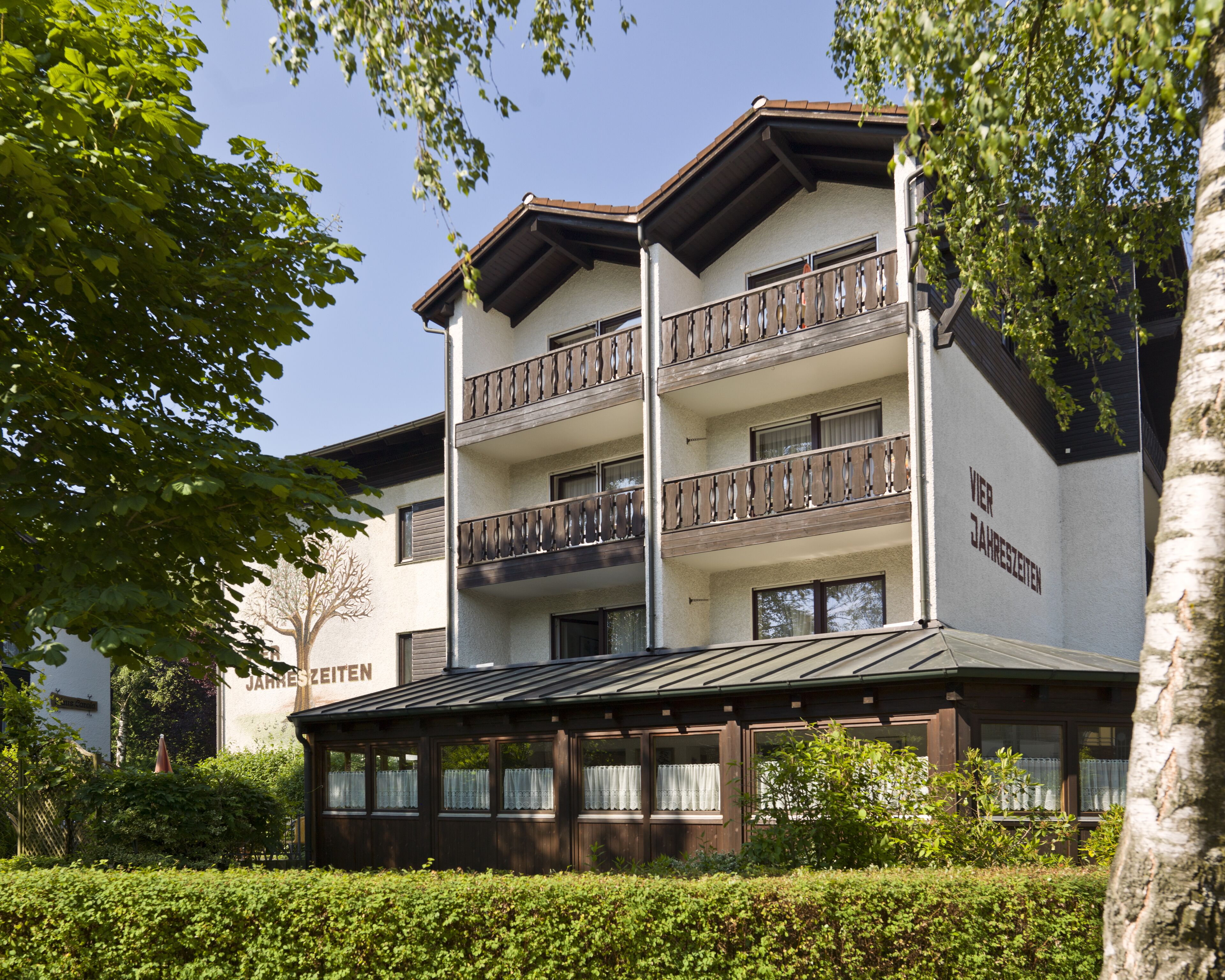 ด้านหน้าที่พัก