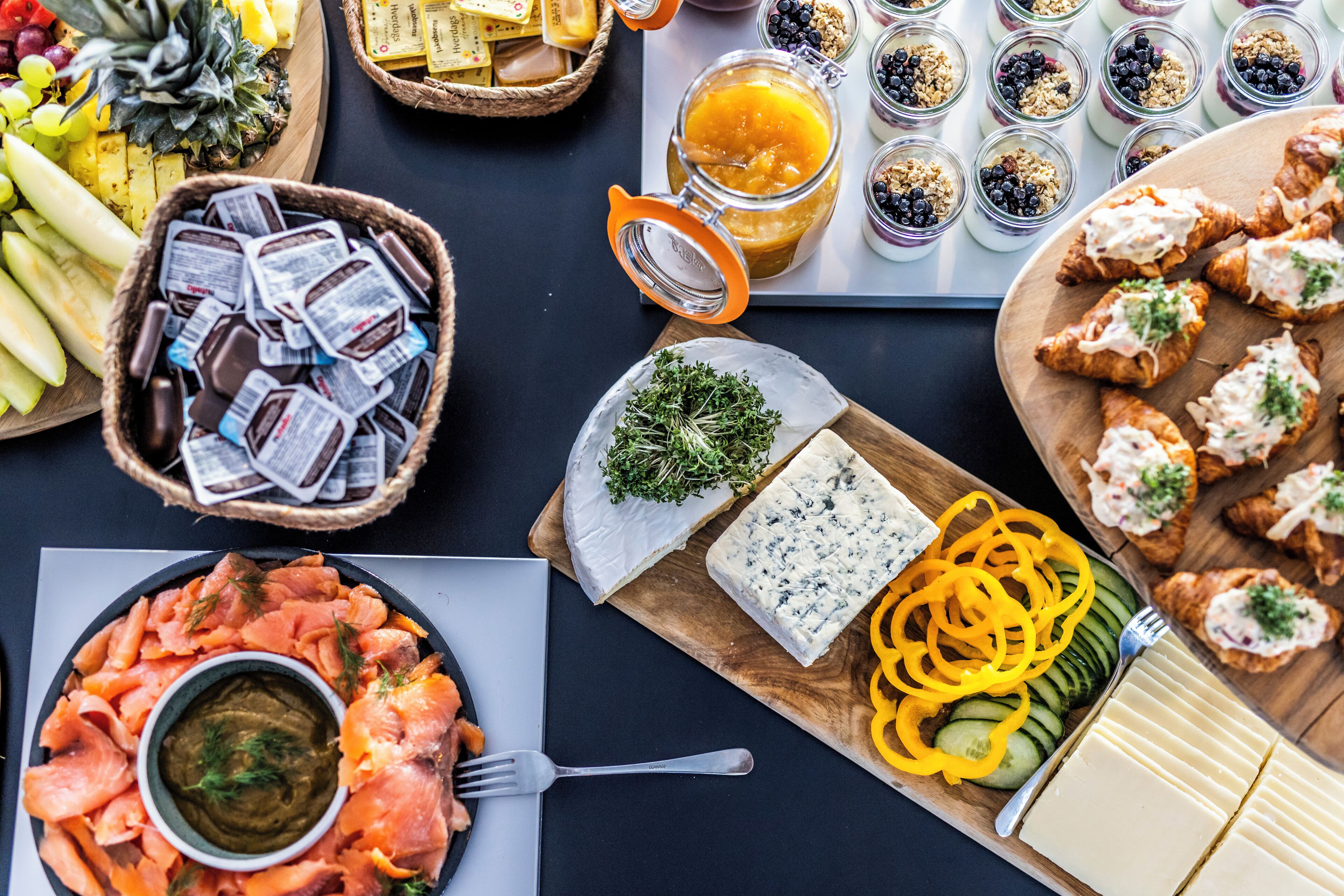 free continental breakfast