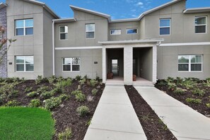 Condo, várias camas (392 OC - 4BR Splendor: Private Pool) | Fachada