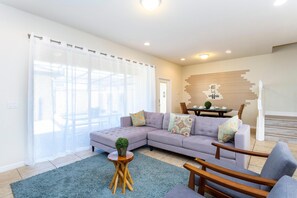 Condo, Multiple Beds (1979 MD - Luxury 5BR, Private Pool, N) | Living area