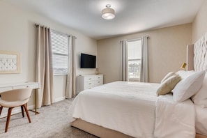 Room - 8992 CC - Exquisite 5 Bed Single Family (Kissimmee)