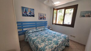 Panoramic Apartment, 2 Bedrooms, Patio, Partial Sea View