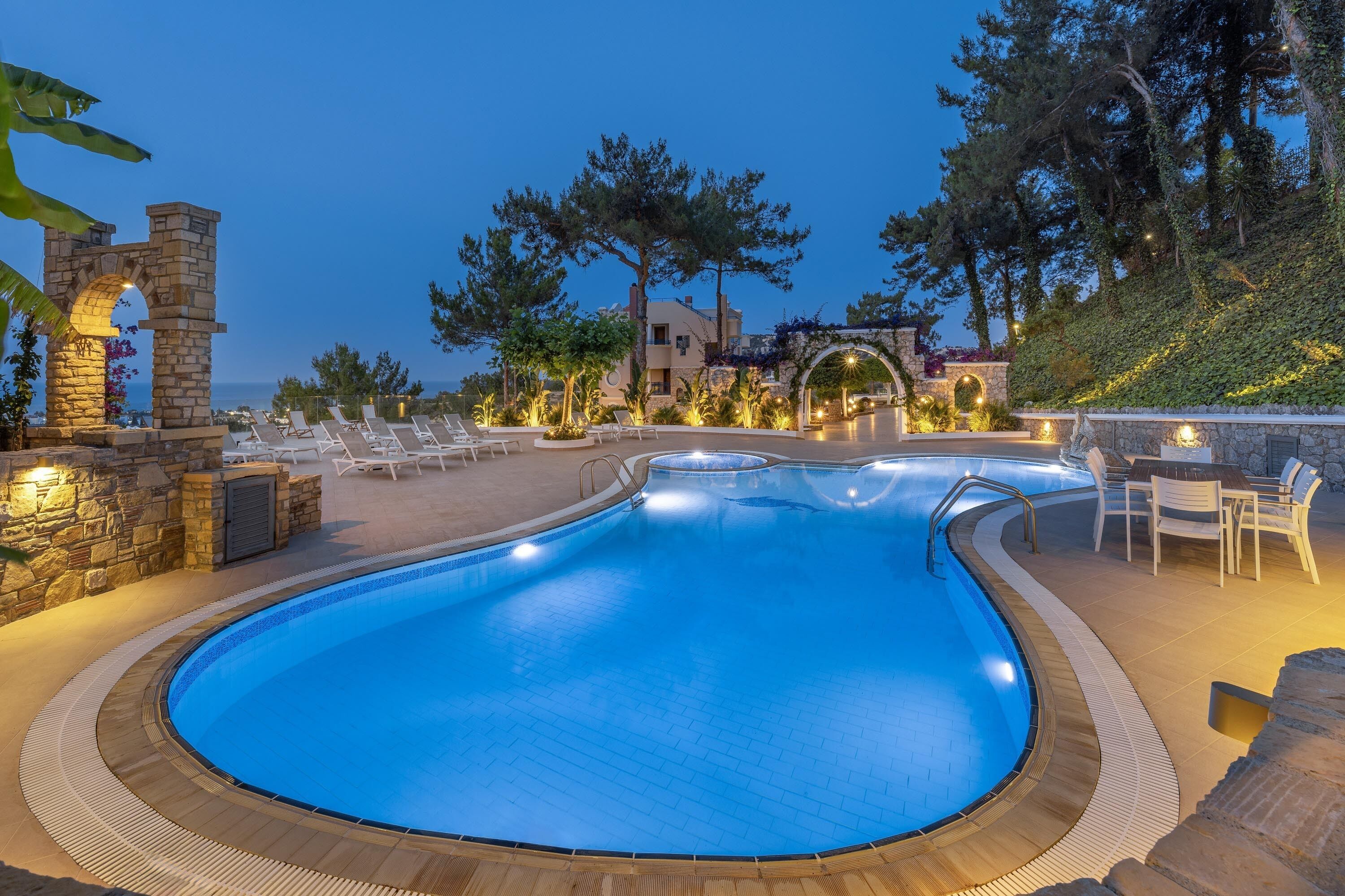 Outdoor pool, sun loungers