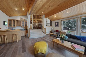 TV connectée, cheminée, jeux vidéo, baby-foot