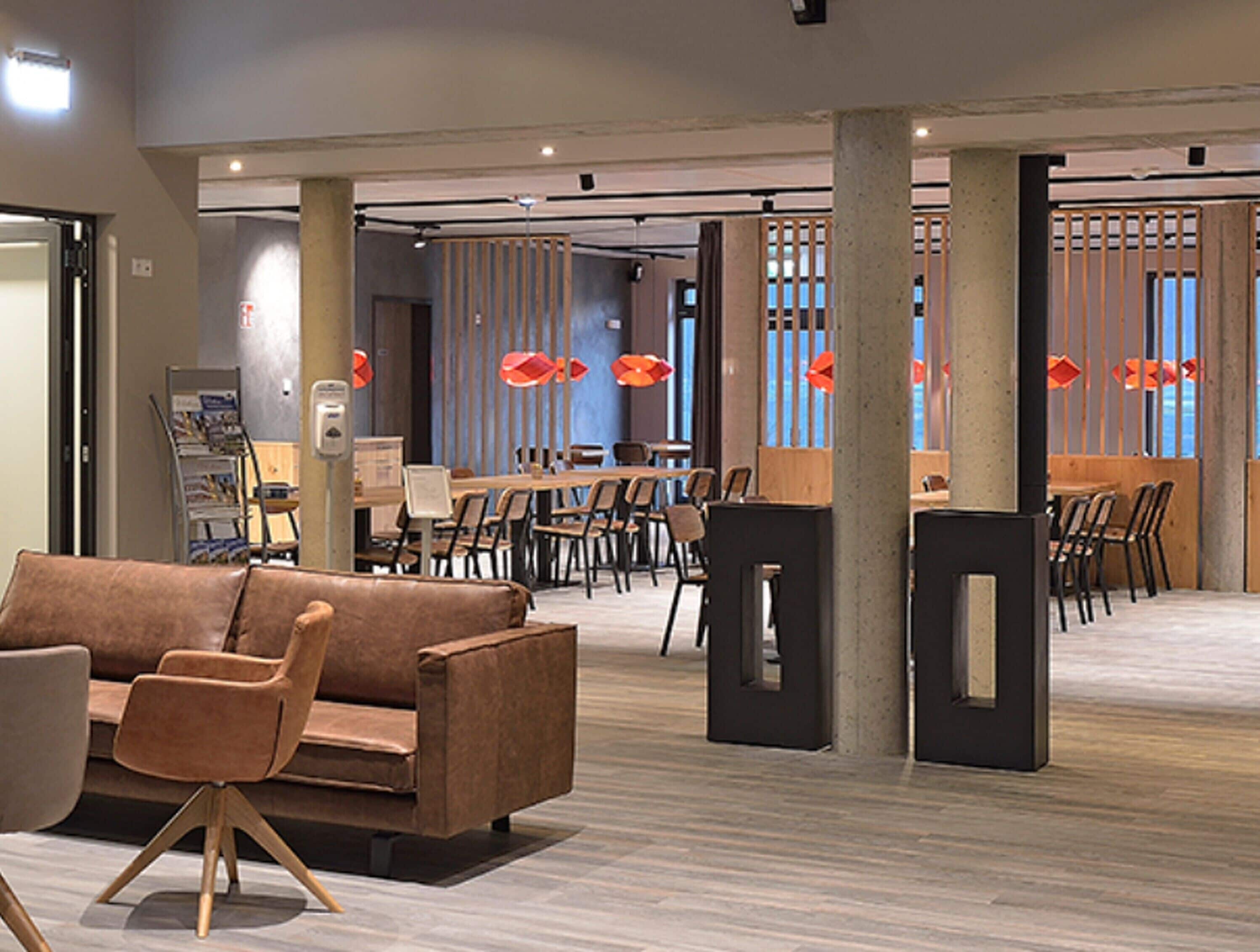 daily buffet breakfast (eur 12.5 per person)