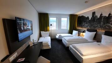 Coffres-forts dans les chambres, bureau