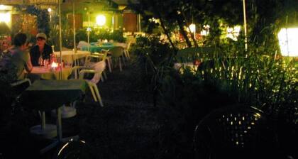 Hotel Adler