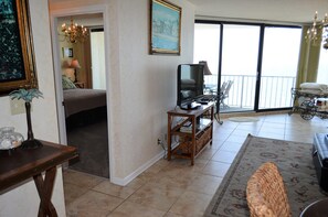 2 makuuhuonetta, internet