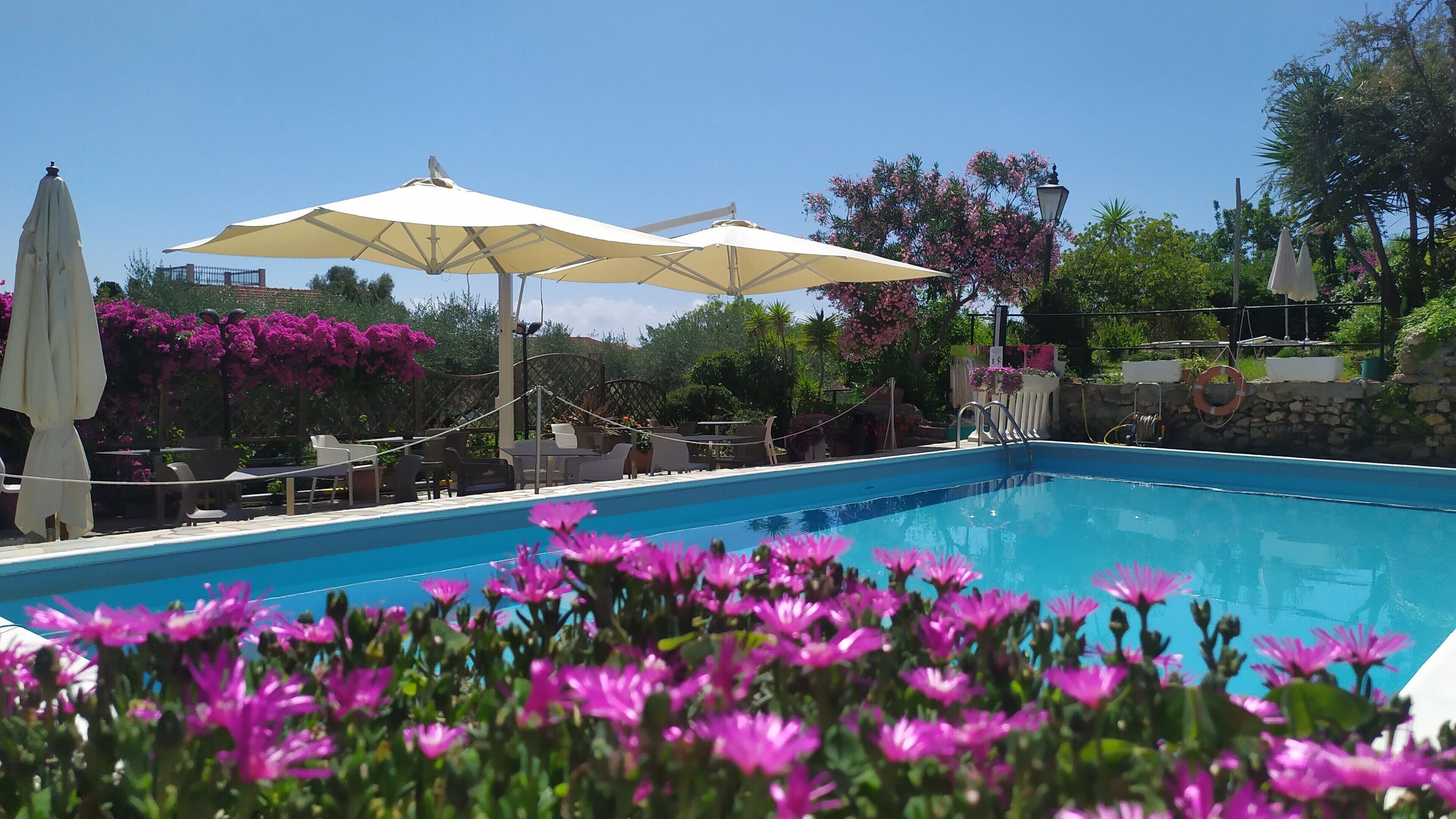 doppia classic vista giardino | bathroom | shower, rainfall showerhead, free toiletries, hair dryer