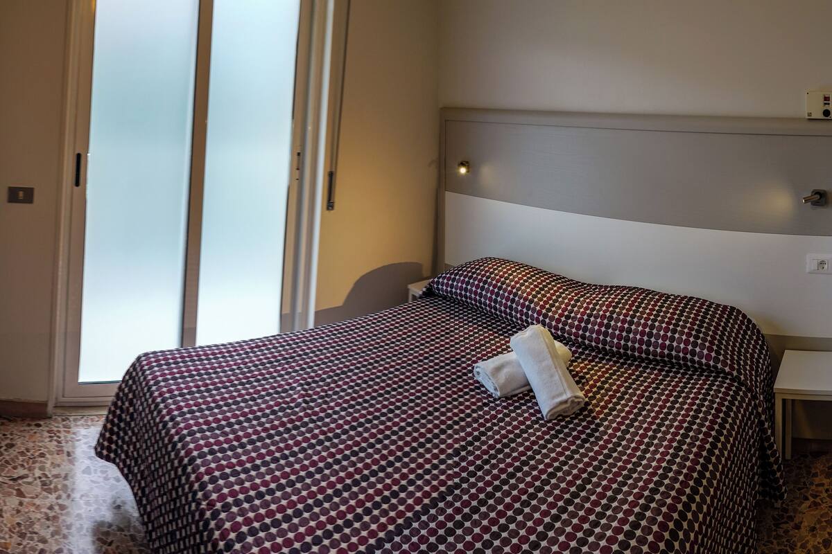 Doppia Classic Vista Giardino | In-room safe, desk, laptop workspace, iron/ironing board (on request)