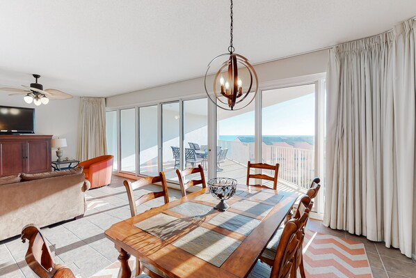 TV, DVD player, books, stereo