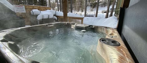 Bain à remous extérieur