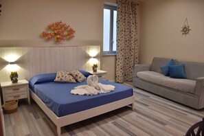 Coffres-forts dans les chambres, bureau, Wi-Fi gratuit