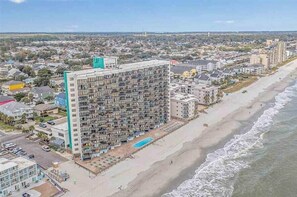 Exterior - Royal Garden Resort 1202 - Oceanfront in Garden City Beach (Garden City)