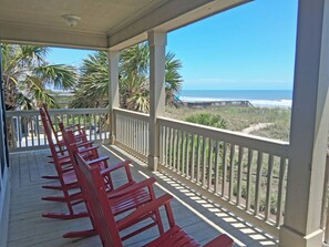 Property grounds - Second Creek - Oceanfront in Garden City Beach (Garden City)