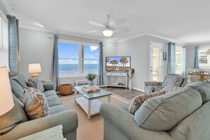 Unclassified image, 5 of 37, button - Light House - Oceanfront in Garden City Beach (Garden City)