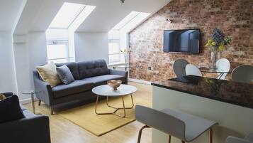 Smart TV, DVD player