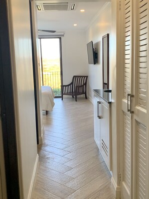 4 habitaciones, caja de seguridad en la habitación, escritorio y wifi 