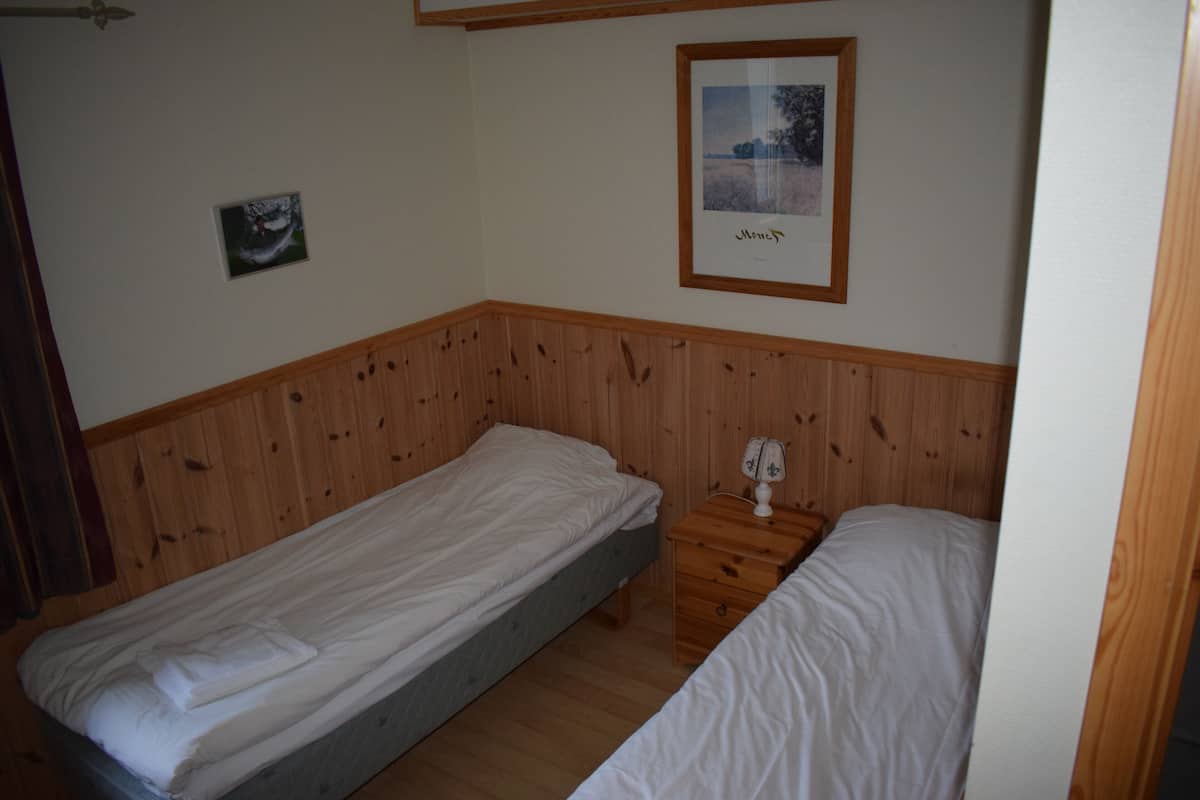 Desk, blackout curtains, free WiFi, bed sheets