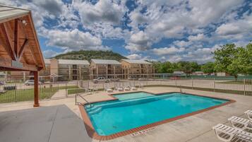 Condo, 2 Bedrooms | Pool