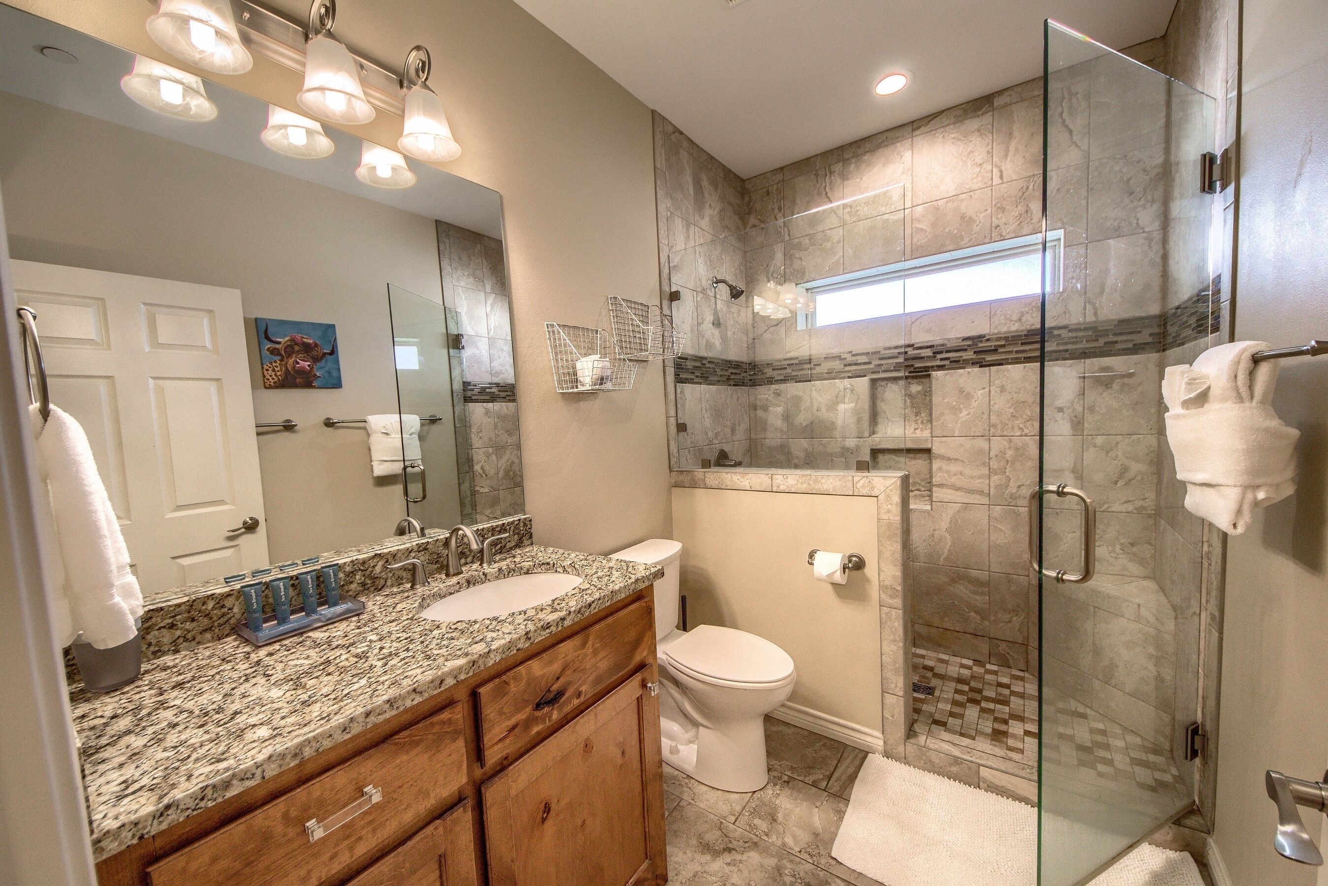 Condo, 2 Bedrooms | Bathroom | Towels