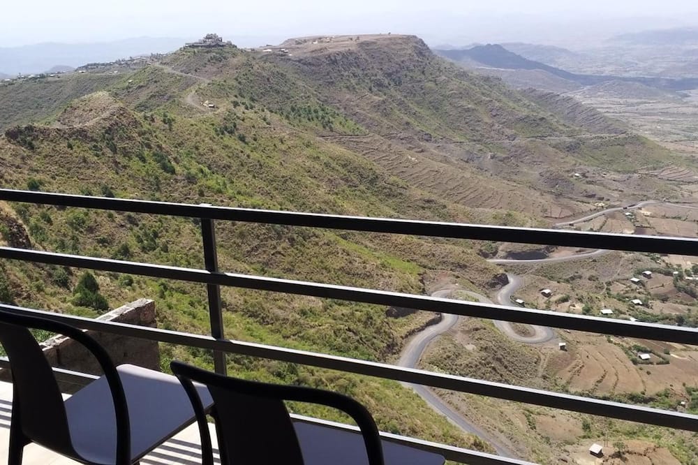 Halle Hotel Lalibela