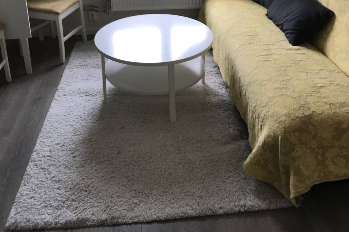 Departamento básico | Tabla de planchar con plancha, cunas y wifi gratis