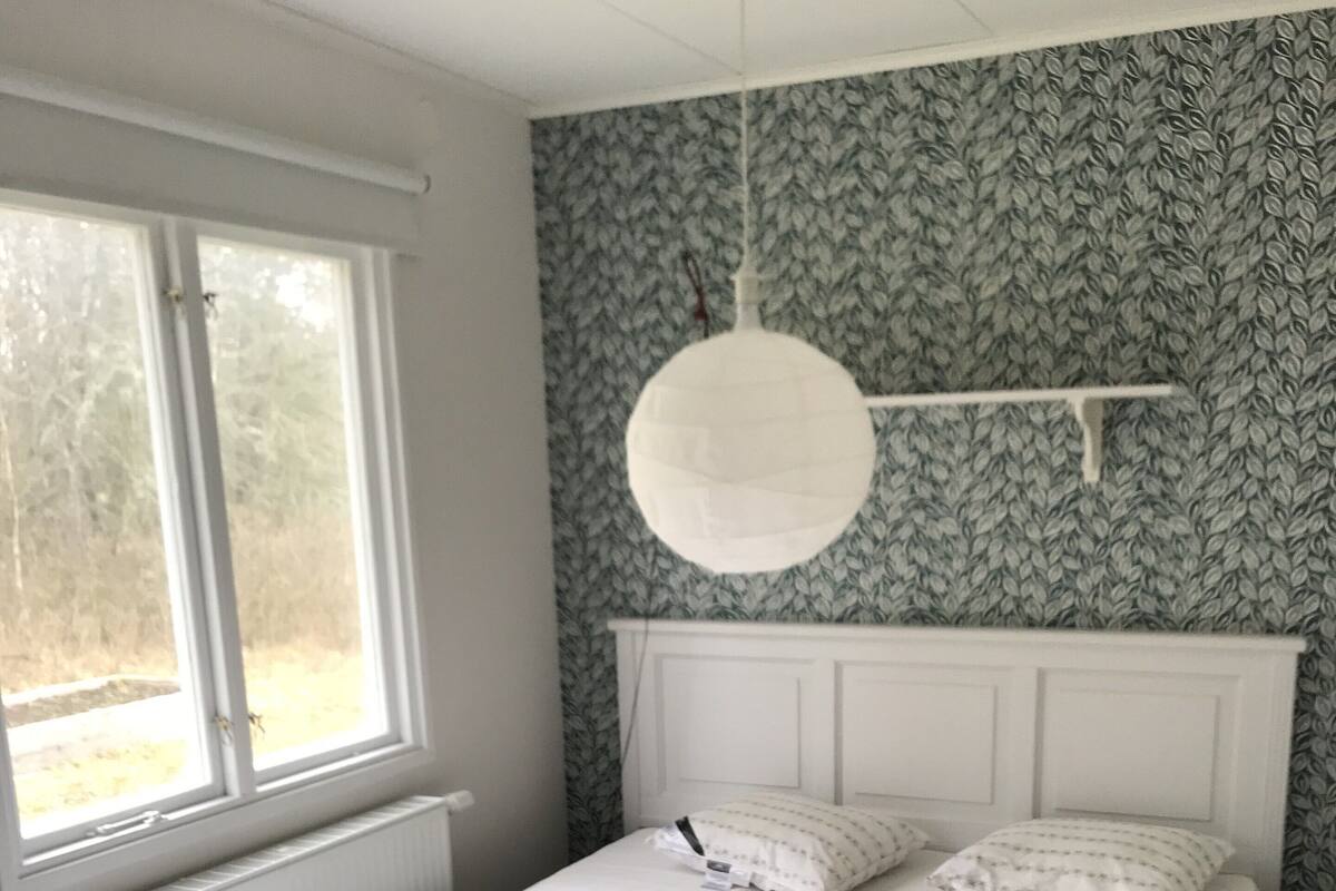 Habitación básica doble | Tabla de planchar con plancha, cunas y wifi gratis