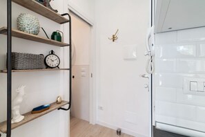 Dusche, Haartrockner, Bidet, Handtücher