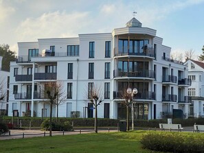 Unclassified image, 2 of 11, button - Baabe villas ensemble VE 19 sea view romanticism Ref. 215919 (Baabe)