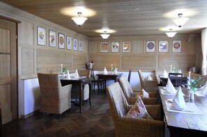 Imagen sin descripción, 2 de 16, botón