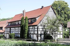 Unclassified image, 4 of 16, button - Double room - guest house laundry lock (Wäschenbeuren)