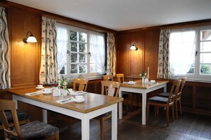 Billede uden beskrivelse, 5 af 9, knap