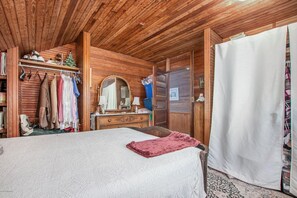 5 chambres, fer et planche Ă repasser, Wi-Fi, draps fournis